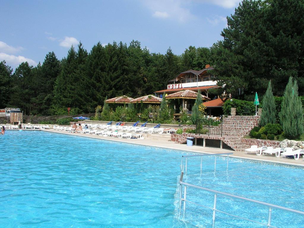 Hotel Grivitsa Pleven Luaran gambar